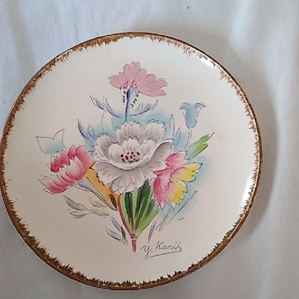 Y. KANNI VIntage Floral Decorative Plate